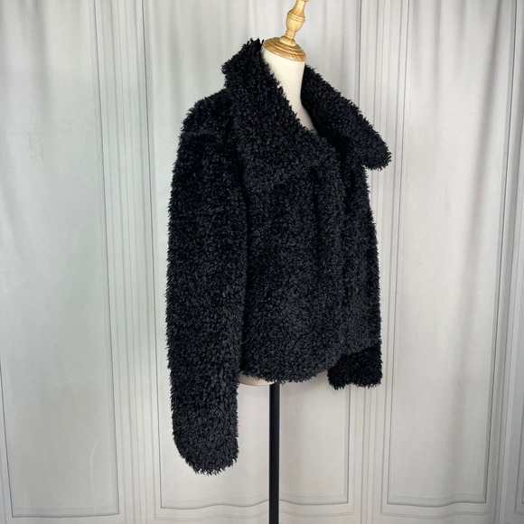 Lulu's Black Teddy Jacket - Picture 5 of 13